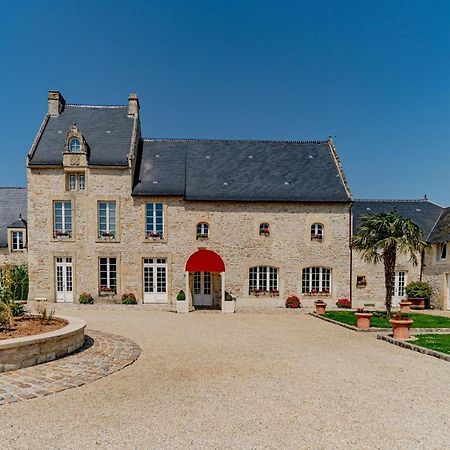 Отель Le Manoir Des Marronniers Sully  Экстерьер фото